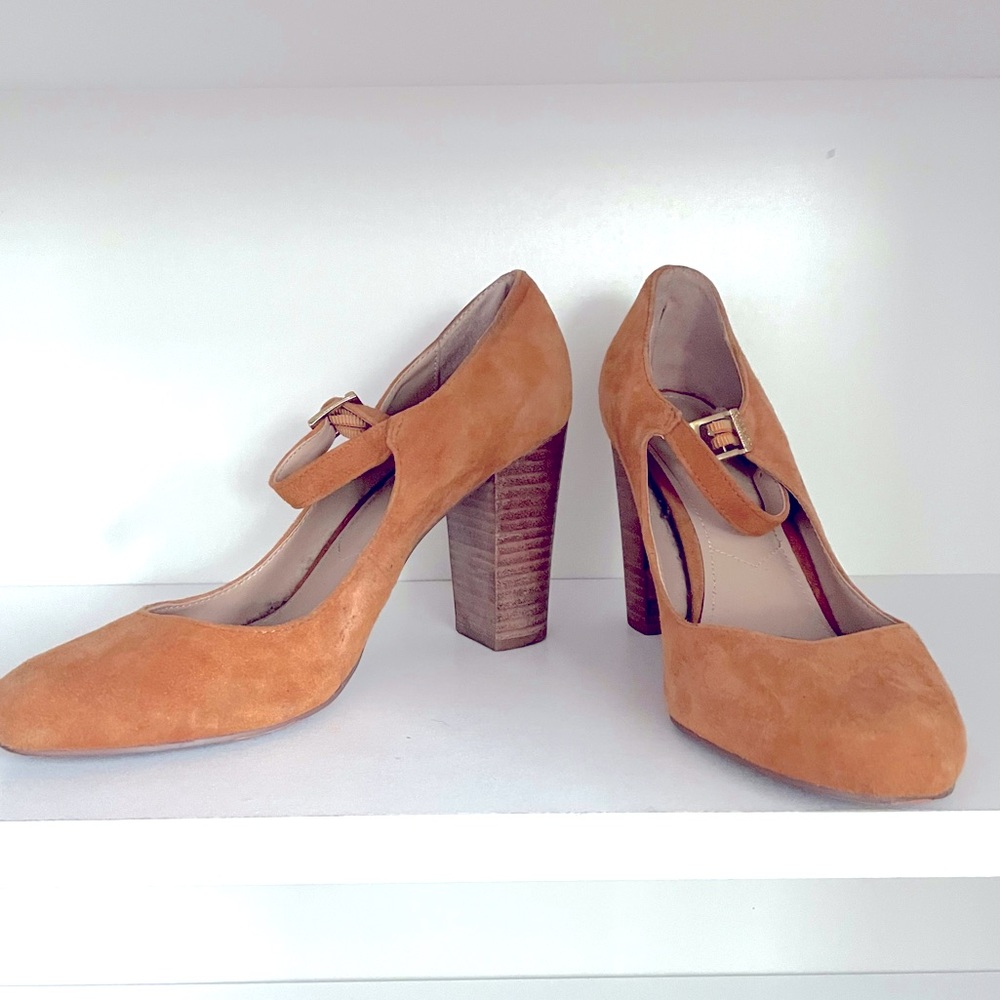 Nude suede strap close toe heels size 8.5
